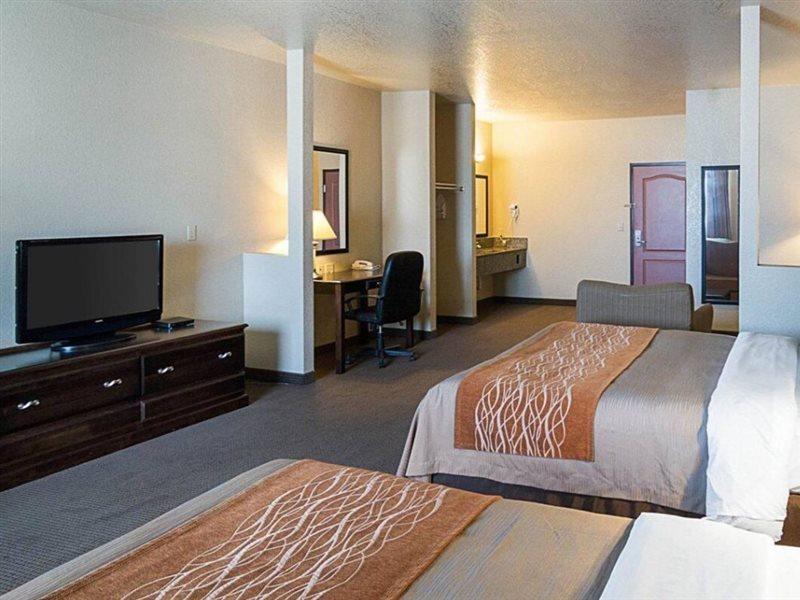 Comfort Inn I-20 Midland Stanton Dış mekan fotoğraf